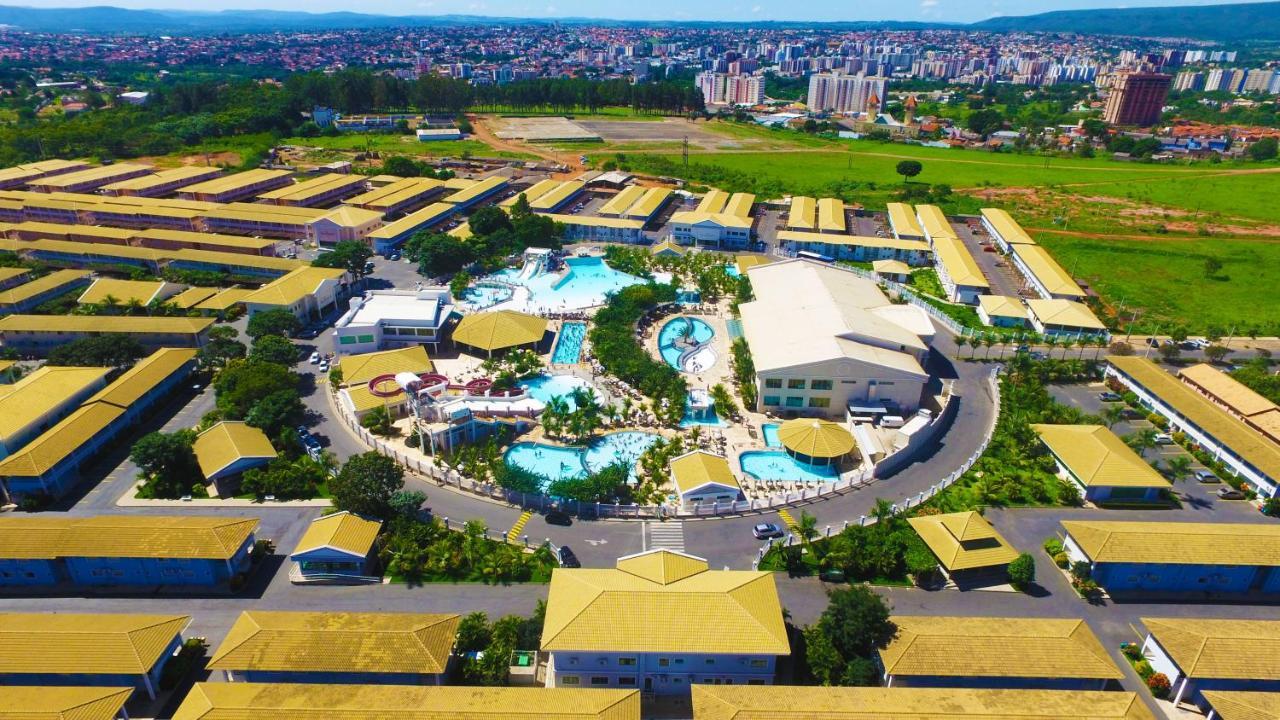 Lacqua Diroma 3 Suites * Caldas Novas